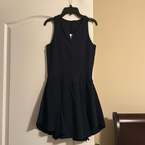 Lululemon Tennis Dress 6” - Picture 1 of 2